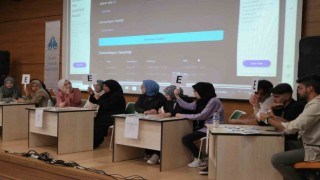 DPÜ İslami İlimler Fakültesinde Arapça Bilgi ve Şiir Yarışması