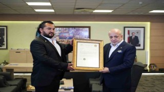 Dubai Kraliyet İş Konseyinden Murat Sancaka temsilcilik belgesi