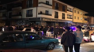 Düğün salonunda çıkan kavga sokağa taştı