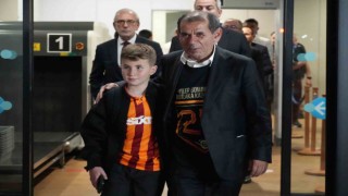 Dursun Özbek: “Taraftarlarımız İstanbulu sarı-kırmızıya boyasınlar”