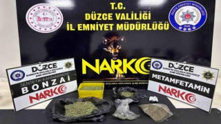 Düzcede yakalanan uyuşturucu satıcısı tutuklandı