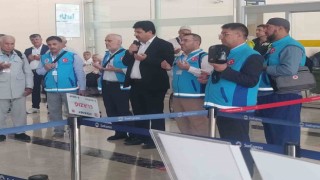 Elazığda 187 hacı adayı dualarla uğurlandı