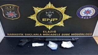 Elazığda uyuşturucu satıcılarına operasyon: 2 tutuklama