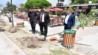 Emet Hükümet Meydanında bakım ve onarım çalışması