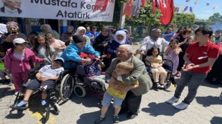 Engelli çocuklar ve aileleri, Türkiye Deniz Canlıları Müzesini ziyaret etti