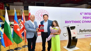 Esenyurt Belediye Başkanı Özerden spora ve sporcuya tam destek