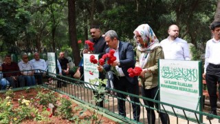 Eski MHP İlçe Başkanı Nihat Atlı, ölümünün 1. yıl dönümünde kabri başında anıldı