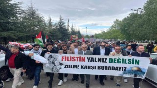 Eskişehir Osmangazi Üniversitesinde Filistine destek yürüyüşü gerçekleştirildi