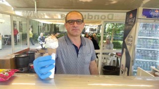 Eskişehirde havaların ısınmasıyla dondurmaya rağbet arttı