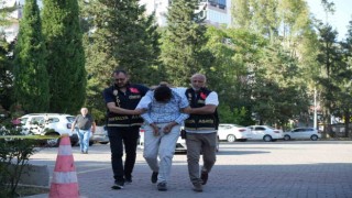Evinde ölü bulunan Pakistanlı kadının oğlu tutuklandı