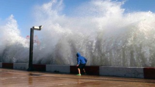 Fethiye-Kumlucu arası fırtına uyarısı