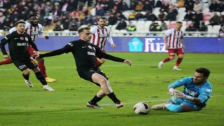 Galatasaray ile Sivasspor 36. randevuda