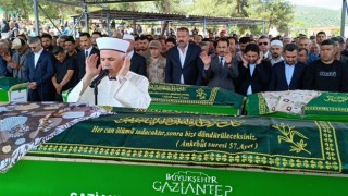 Gaziantepteki feci kazada ölenlerin cenazeleri defnedildi