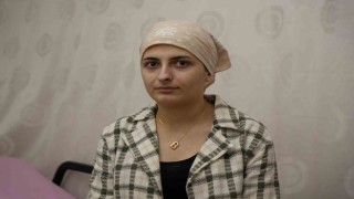 Genç kız hastaneye komada geldi, yürüyerek çıkti