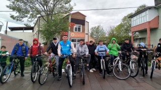Gençler Camiye pedal çevirdi
