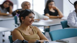 Gençlere CV hazırlama eğitimi