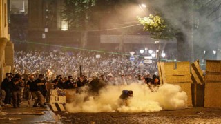 Gürcistanda “Yabancı Etkinin Şeffaflığı” protestolarında polisten müdahale: 8 yaralı