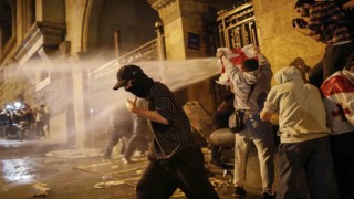 Gürcistanda Yabancı Etkinin Şeffaflığı yasa tasarısına karşı protestolar devam ediyor