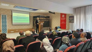 Hacı adaylarına uygulamalı hazırlık kursu düzenlendi