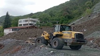 Hatayda kuvvetli yağış sonrası heyelan meydana geldi