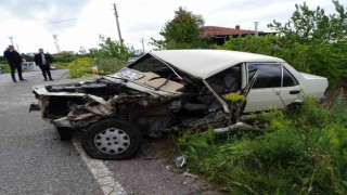 Hisarcıkta trafik kazası: 2 yaralı