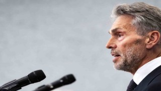 Hollanda'da başbakanlığa eski İstihbarat Teşkilatı Başkanı Dick Schoof önerildi