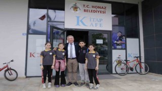 Honaz Kitap Kafeden büyük başarı