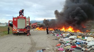 Hurdacılar sitesinde korkutan yangın