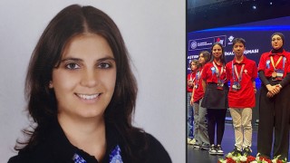 İELEV Özel Ortaokulu öğrencilerine "kimya" alanında TÜBİTAK'tan ikincilik ödülü