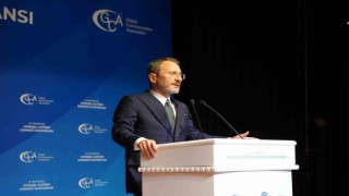 İletişim Başkanı Fahrettin Altun: Hakikat krizi derinleşiyor