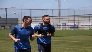 İlhan Palut: “Kötü bir sezon geçirmedik ama daha iyisini yapabilirdik”