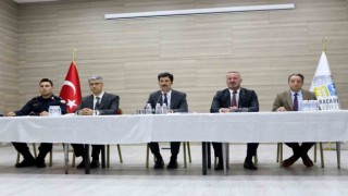 İlk Muhtarlar Toplantısı Kaymakam Kafkas Başkanlığında Yapıldı