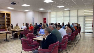 İş arayanlar ile işverenler arasında köprü oldular