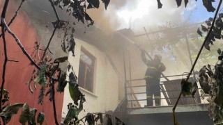 Ispartada sobadan çıkan yangında ev kullanılamaz hale geldi