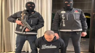 İstanbul’da İki Uluslararası Suçlu Yakalandı