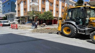 İstanbulun göbeğinde 20 saattir elektriksiz kaldılar