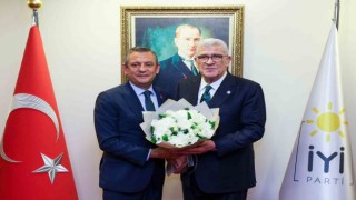 İYİ Parti lideri Dervişoğlu ile CHP Genel Başkanı Özelin görüşmesi başladı