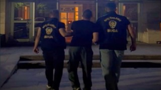 İzmirde silahlı yaralama şüphelisi kıskıvrak yakalandı