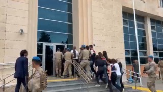 İzmirdeki dolandırıcılık operasyonunda 2 tutuklama
