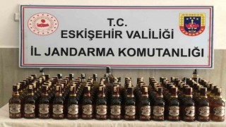 Jandarma 115 bin TL değerinde 156 şişe kaçak alkol ürünü ele geçirdi