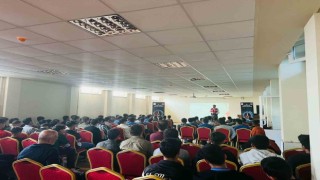 Jandarmadan öğrenci ve öğretmenlere seminer