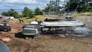 Jeneratörde başlayan yangın, pikapı kullanılmaz hale getirdi