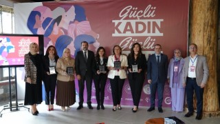 Kadınlar, Gürsuda bir araya geldi