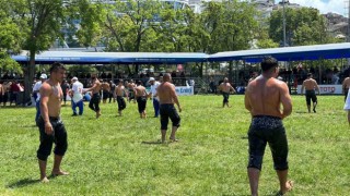 Kağıthanede ata sporu yağlı güreş müsabakaları düzenlendi