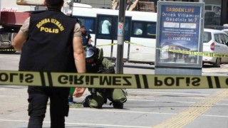 Kaldırımdaki sırt çantası bomba paniği yaşattı