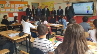 Karabükte okuma seferberliği kitap dağıtımı ile başladı