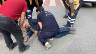 Karamanda kamyonetin çarptığı yaşlı adam yaralandı