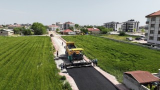 Karatayda asfalt seferberliği sürüyor