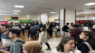 Kariyer Fuarı binlerce öğrenciyi ağırladı
