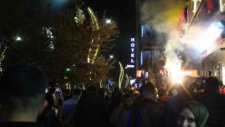 Karsta Fenerbahçeliler sokaklara döküldü